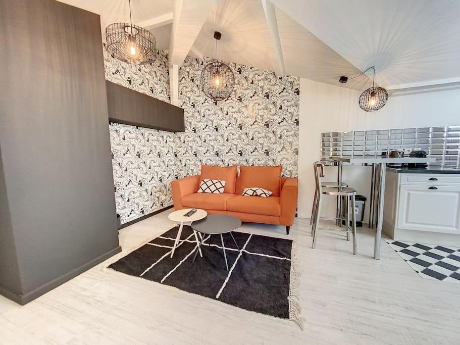 Bienvenue A La Tatoo Room Bourgoin-Jallieu Extérieur photo